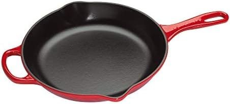 Le Creuset 9" Signature Skillet Cerise - Image 2