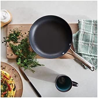 Calphalon Classic Hard-Anodized Nonstick Frying Pan Set, 8-Inch and 10-Inch Frying Pans - Image 10