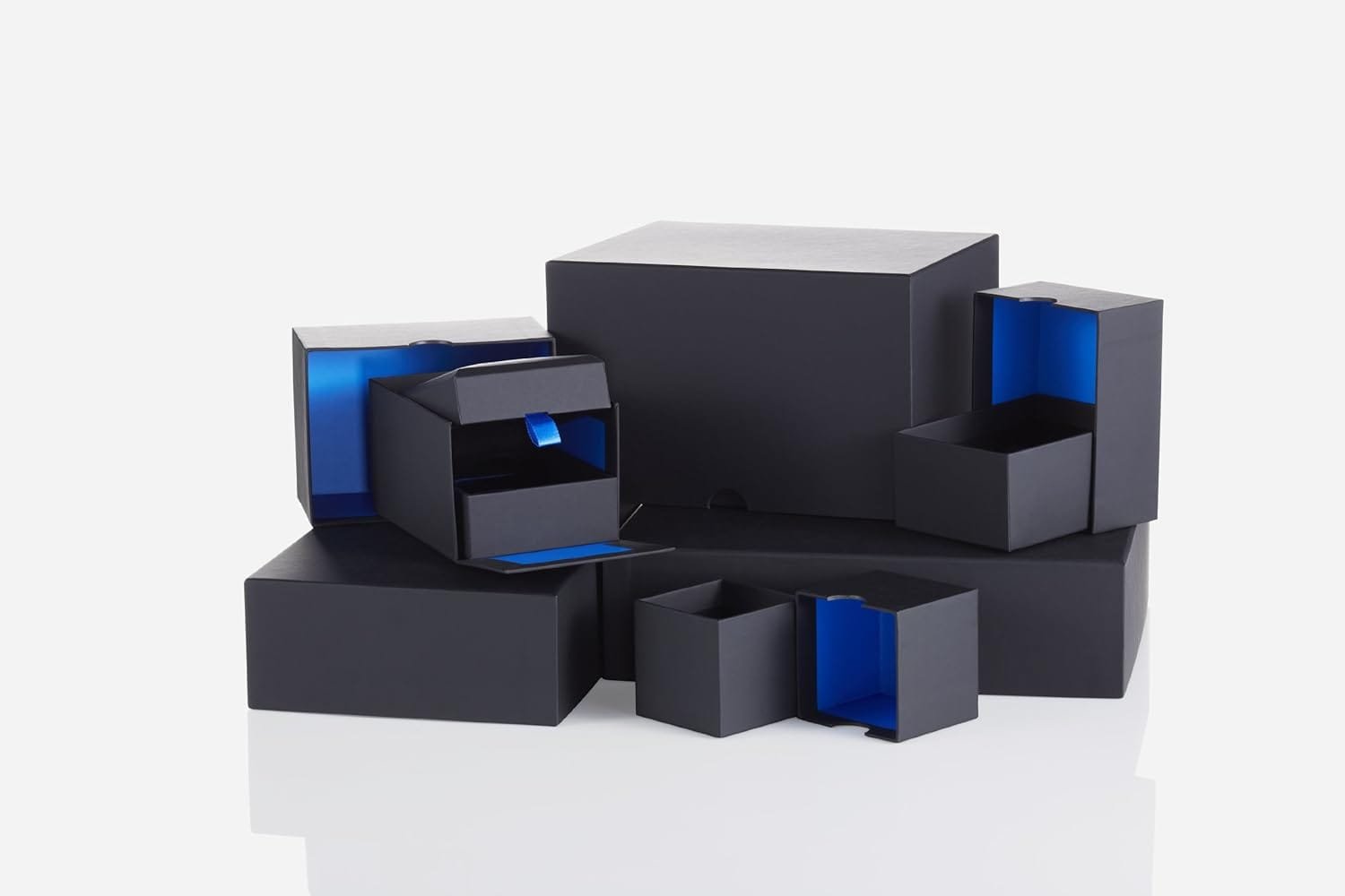 Amazon Essentials Plated Sterling Silver Antique Rings set made with Infinite Elements Cubic Zirconia (previously Amazon Collection) - Image 6